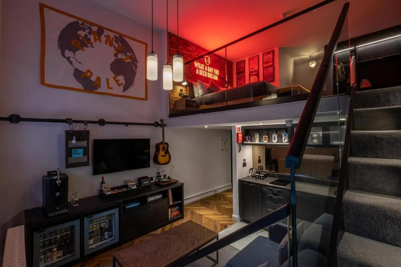 Brewdog Doghouse Edinburgh Hotel United Kingdom