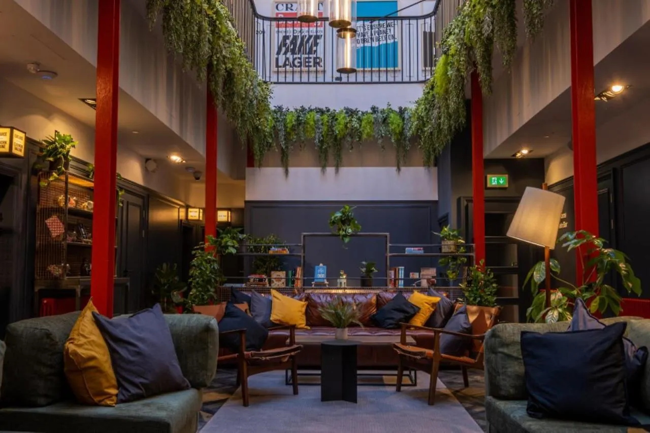 Brewdog Doghouse Edinburgh Hotel